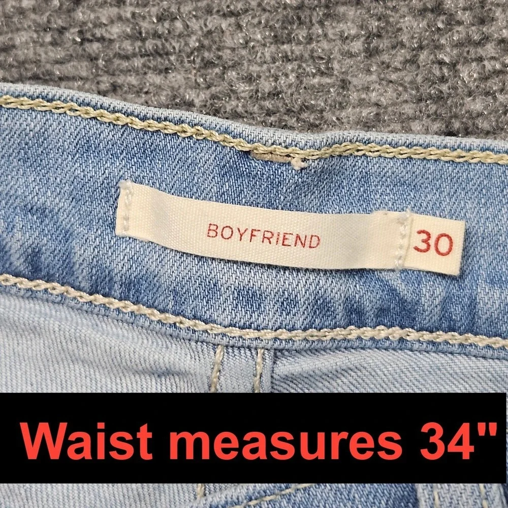 Levis Denim Shorts Womens 34 Light Blue Boyfriend Cut Off Frayed Casual Summer